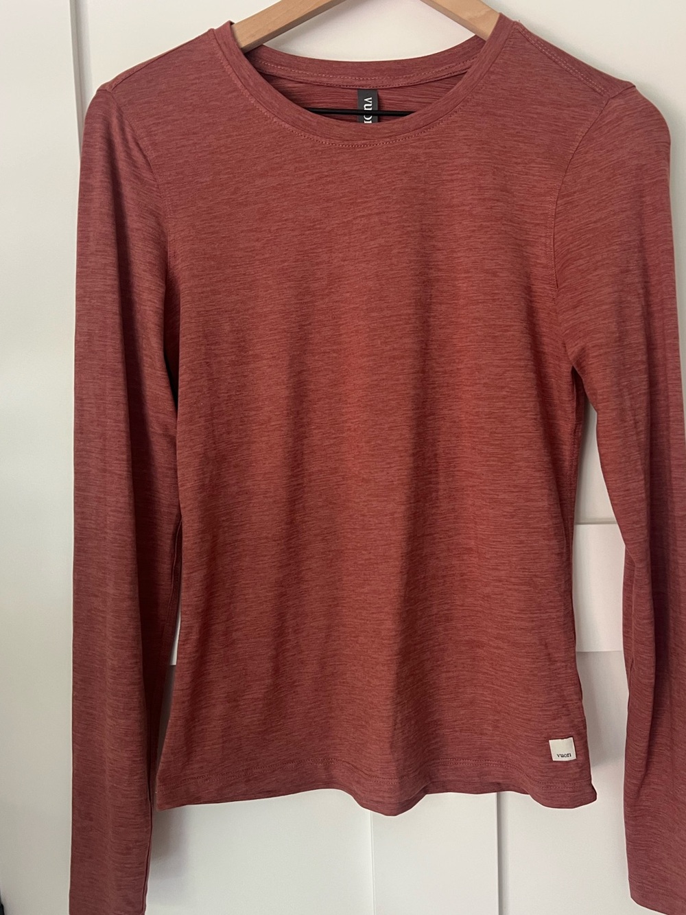 Vuori Lux Crew Long Sleeve Shirt Women’s Small Rust Heather - Picture 4 of 10